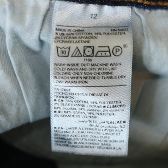 Old Navy Curvy Profile Mid Rise Jeans Raw Hem - Picture 7 of 10